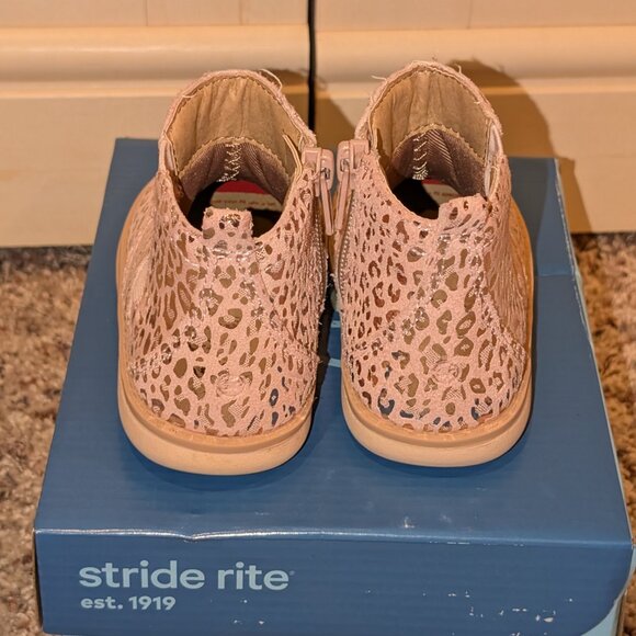 Stride Rite SRT Lena Pink Leopard Boots 5.5M - Picture 7 of 9